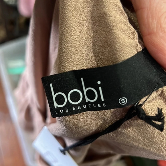NWT Bobi sand  flowy peasant blouse - Picture 2 of 2
